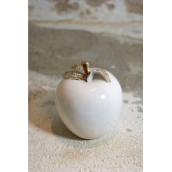 Porcelianinis rankų darbo obuoliukas 