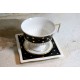 Rankų darbo porcelianinis puodelis 